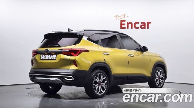 Kia Seltos 2020 — photo 2