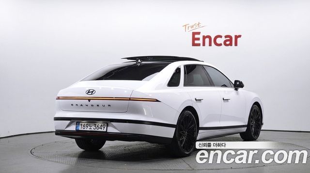 Hyundai Grandeur 2023 — photo 2
