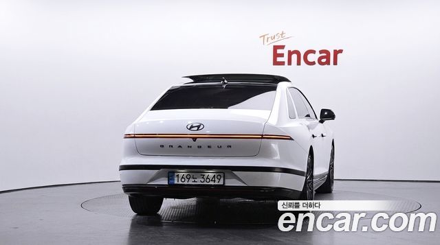 Hyundai Grandeur 2023 — photo 4
