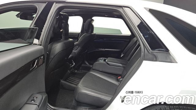 Hyundai Grandeur 2023 — photo 26