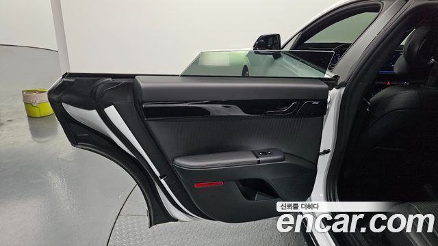Hyundai Grandeur 2023 — photo 15