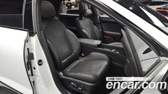 Hyundai Grandeur 2023 — photo 16