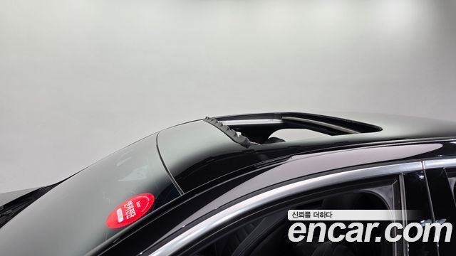 Mercedes-Benz E-Class 2021 — photo 17