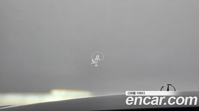 Mercedes-Benz E-Class 2021 — photo 19