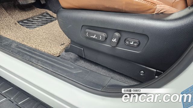 Kia Mohave 2017 — photo 31
