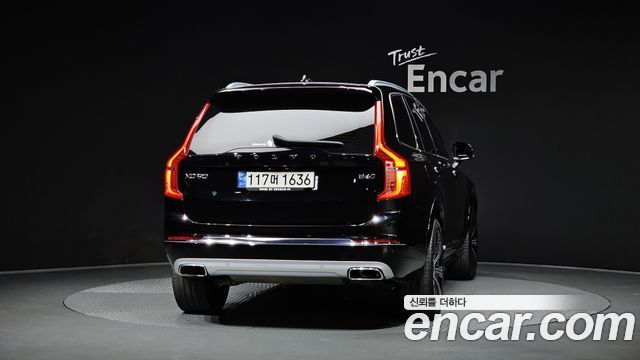 Volvo XC90 2021 — photo 4