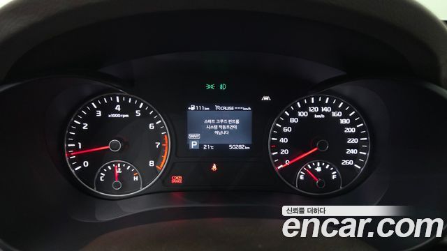 Kia K5 2020 — photo 11