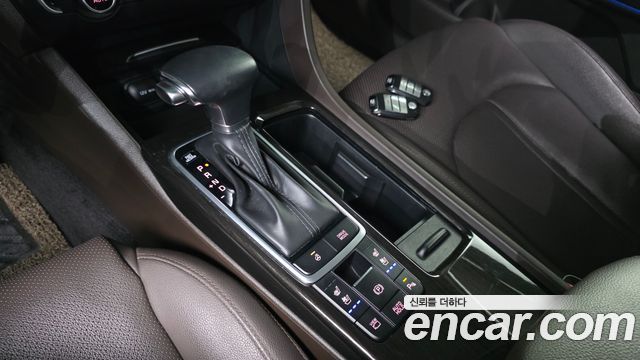 Kia K5 2020 — photo 12