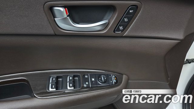 Kia K5 2020 — photo 17