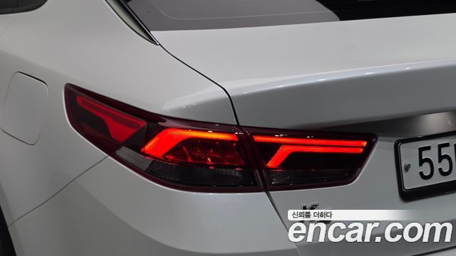 Kia K5 2020 — photo 9