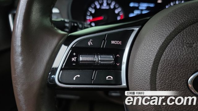 Kia K5 2020 — photo 30