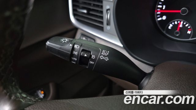 Kia K5 2020 — photo 31