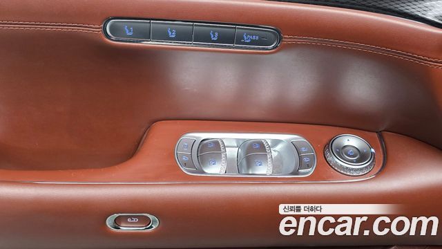 Genesis G90 2022 — photo 12