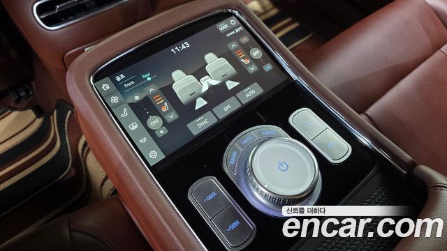 Genesis G90 2022 — photo 18