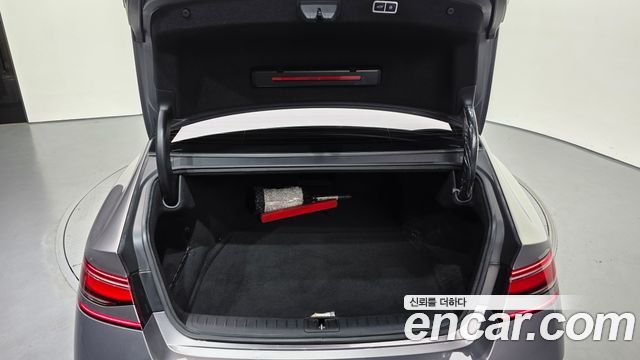Genesis G90 2022 — photo 20