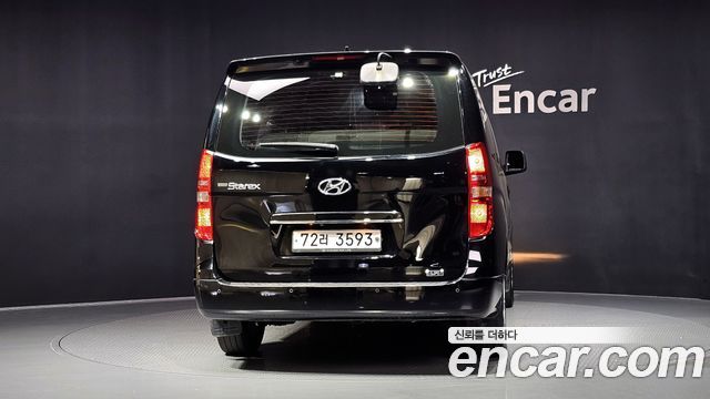 Hyundai Starex 2019 — photo 4