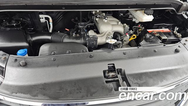 Hyundai Starex 2019 — photo 6