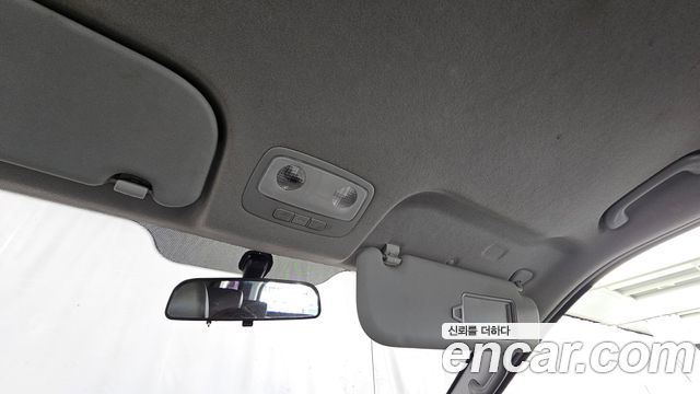 Hyundai Starex 2019 — photo 25