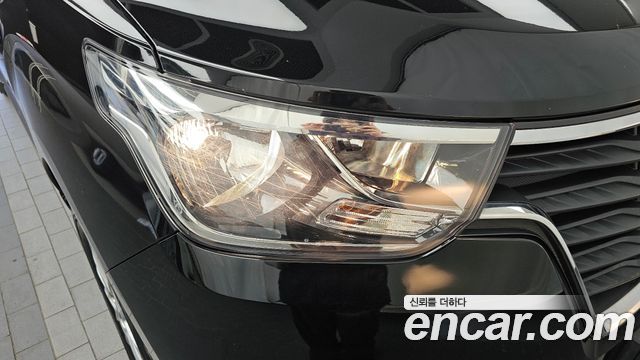 Hyundai Starex 2019 — photo 8