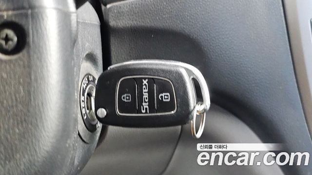 Hyundai Starex 2019 — photo 31