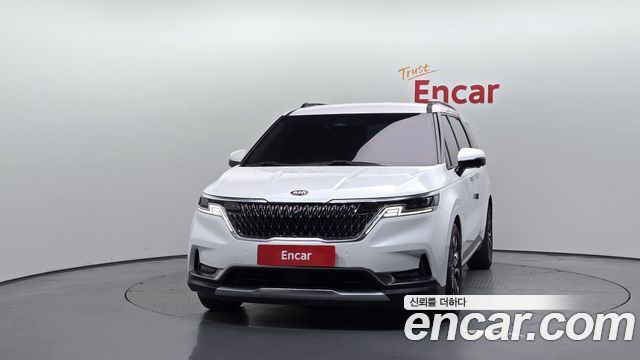 Kia Canival 2021 — photo 3
