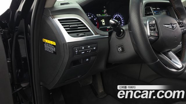 Genesis G80 2020 — photo 13