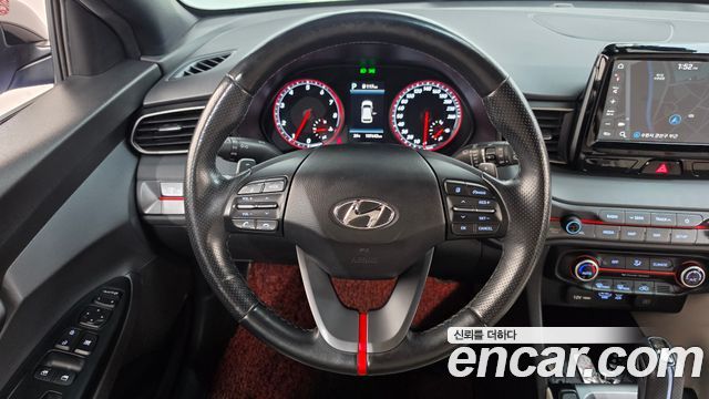Hyundai Veloster 2018 — photo 20