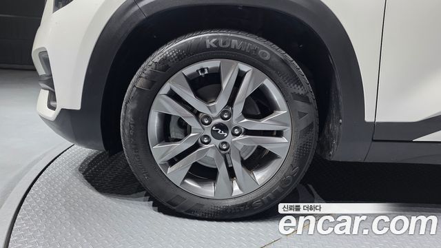 Kia Seltos 2023 — photo 5