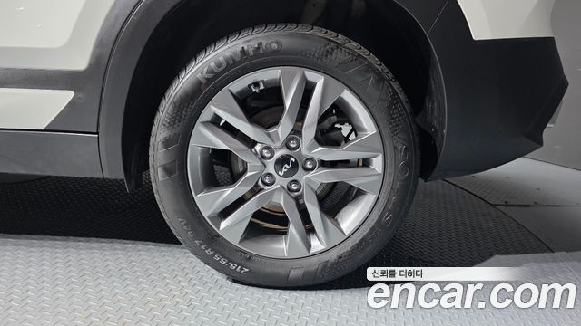 Kia Seltos 2023 — photo 7