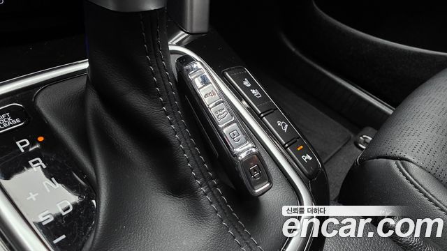 Kia Seltos 2023 — photo 32