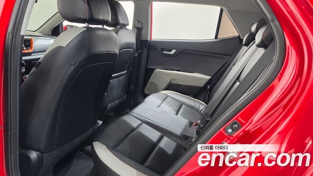 Kia Stonic 2018 — photo 25