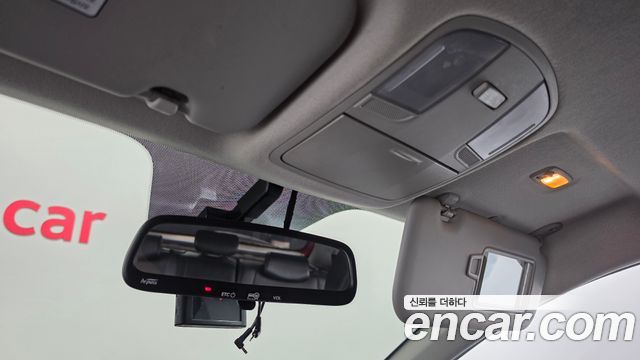 Kia Stonic 2018 — photo 28