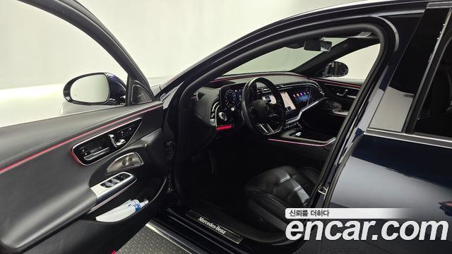 Mercedes-Benz E-Class 2024 — photo 13
