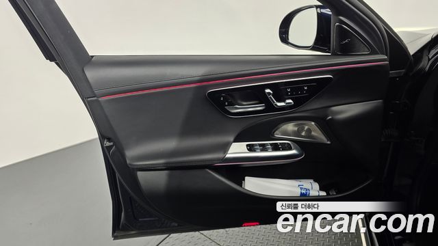 Mercedes-Benz E-Class 2024 — photo 14