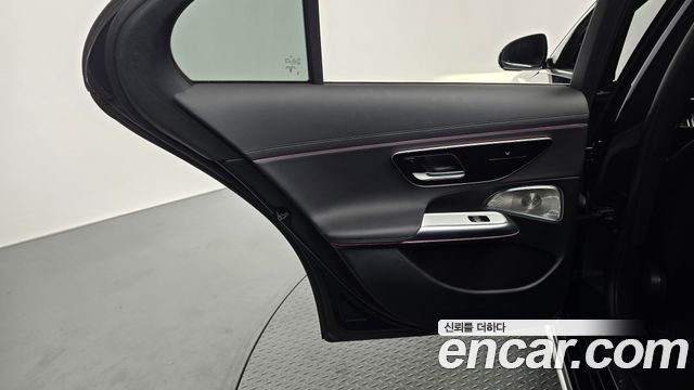 Mercedes-Benz E-Class 2024 — photo 15