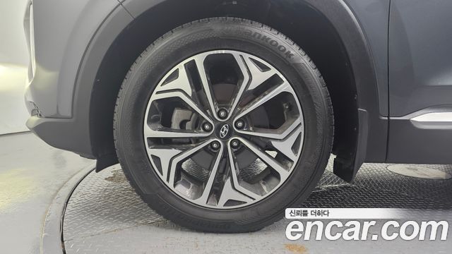 Hyundai Santafe 2019 — photo 5