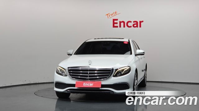 Mercedes-Benz E-Class 2019 — photo 3