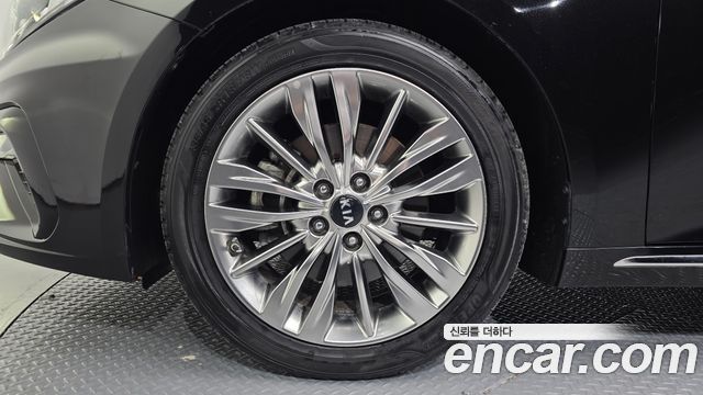 Kia K5 2019 — photo 5