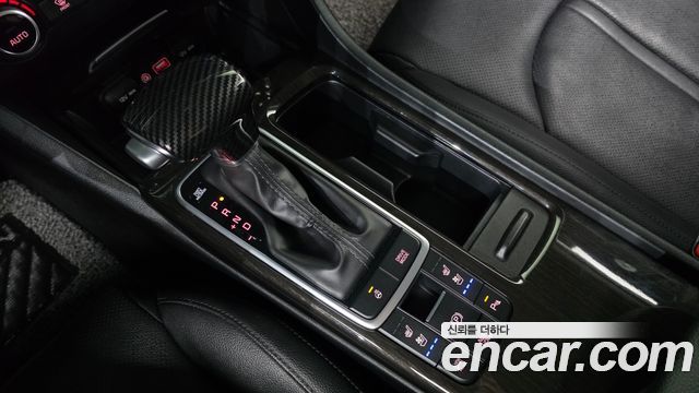 Kia K5 2019 — photo 9