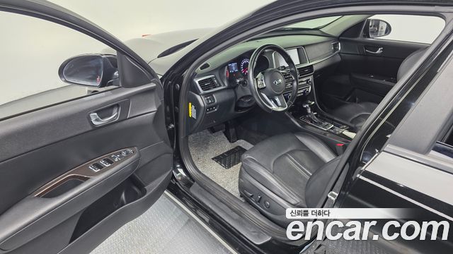 Kia K5 2019 — photo 10
