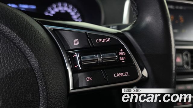 Kia K5 2019 — photo 16