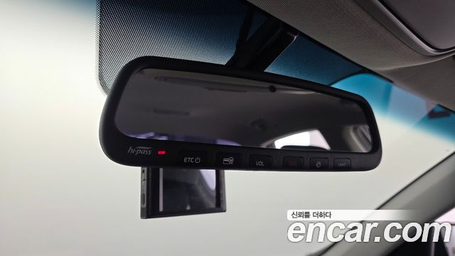 Kia K5 2019 — photo 19