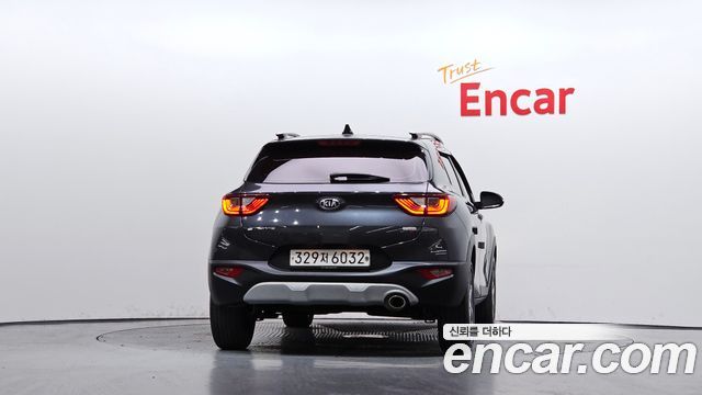 Kia Stonic 2020 — photo 4