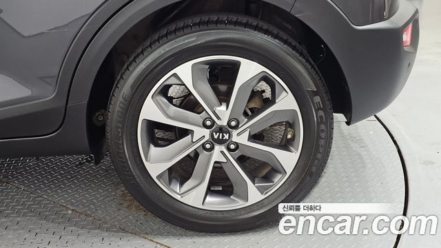 Kia Stonic 2020 — photo 7
