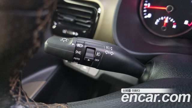 Kia Stonic 2020 — photo 29
