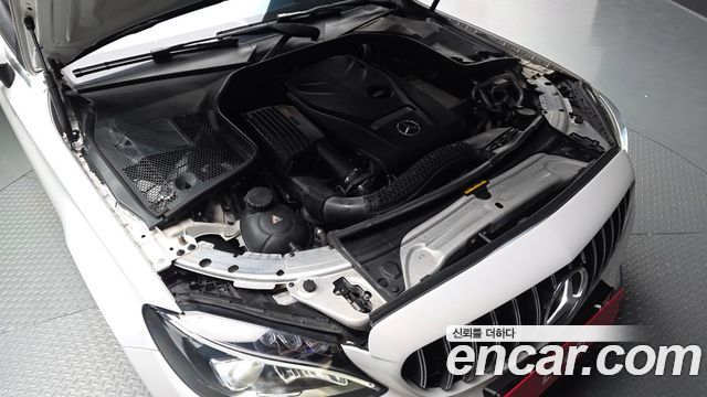 Mercedes-Benz C-Class 2017 — photo 6