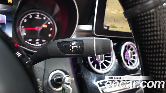Mercedes-Benz C-Class 2017 — photo 9