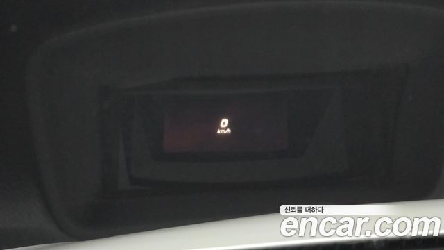 Mercedes-Benz C-Class 2017 — photo 19