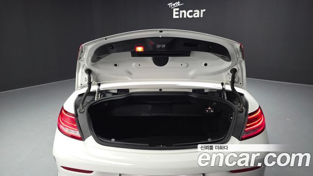 Mercedes-Benz C-Class 2017 — photo 20