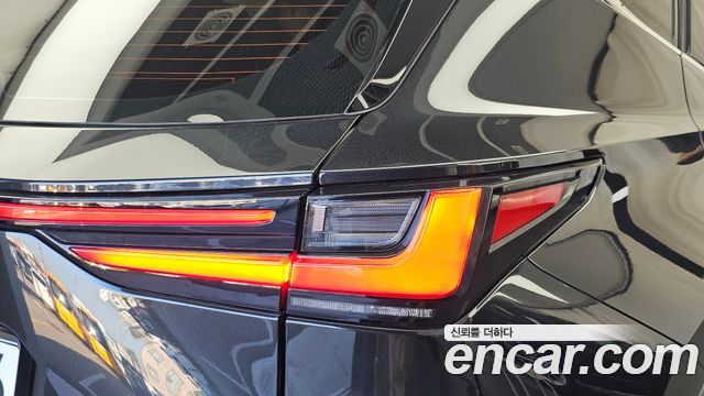 Lexus NX 2025 — photo 9